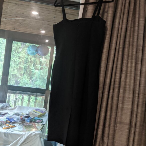 NWT Max Mara black wool dress size IT42 or US6/8 - Picture 2 of 3